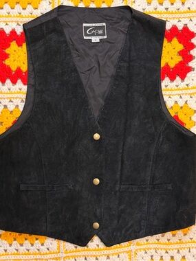 Vintage Global Identity G-III Black Suede Leather Vest Size Medium Snaps Suede